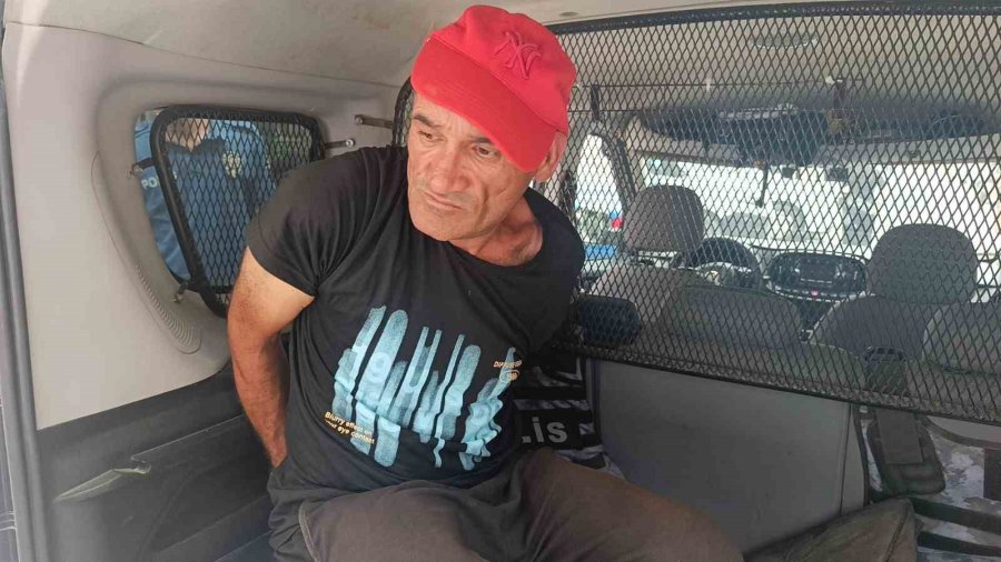 Kapkaça Uğrayan Alman Turist, Manavgat Sokaklarında Hırsız Kovaladı