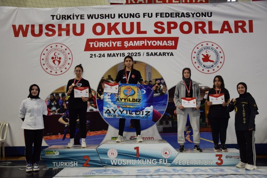 Niğdeli Wushu Sporcularından Türkiye Şampiyonası’nda Üç Madalya