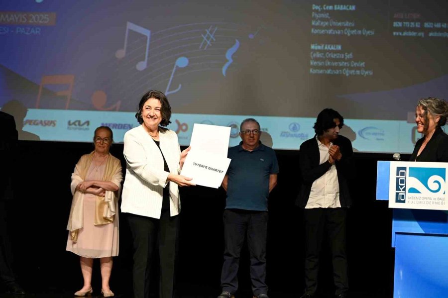 Akob 8. Ulusal Oda Müziği Yarışması Yapıldı