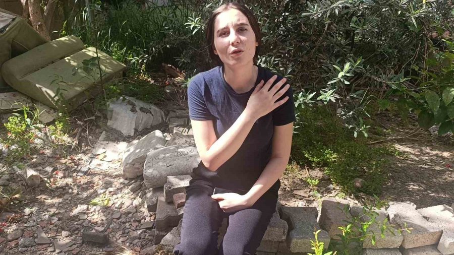 Genç Kız Yorgun Mermiyle Vuruldu, Jasat Adım Adım Merminin İzini Sürdü