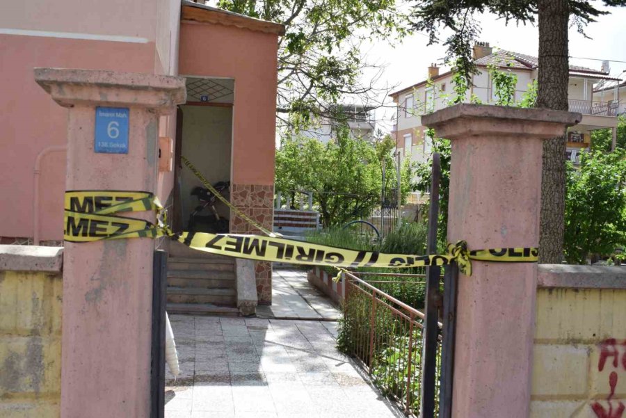 Karaman’da Havuza Düşen 3 Yaşındaki Çocuk Yaşam Mücadelesi Veriyor