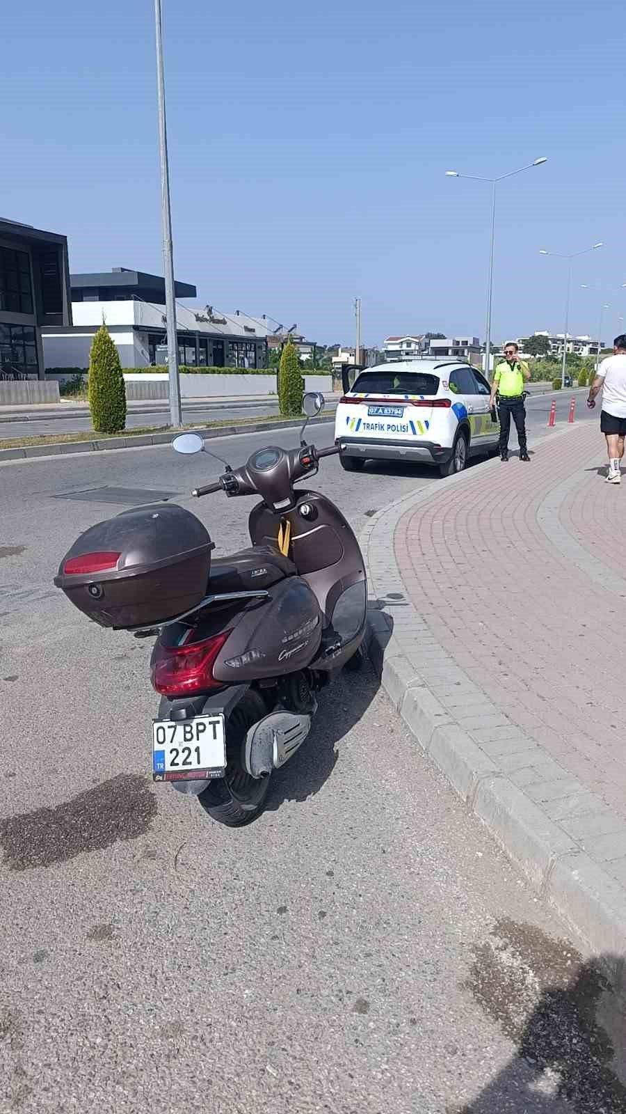 Manavgat’ta Motosiklet Kazası: 1 Yaralı