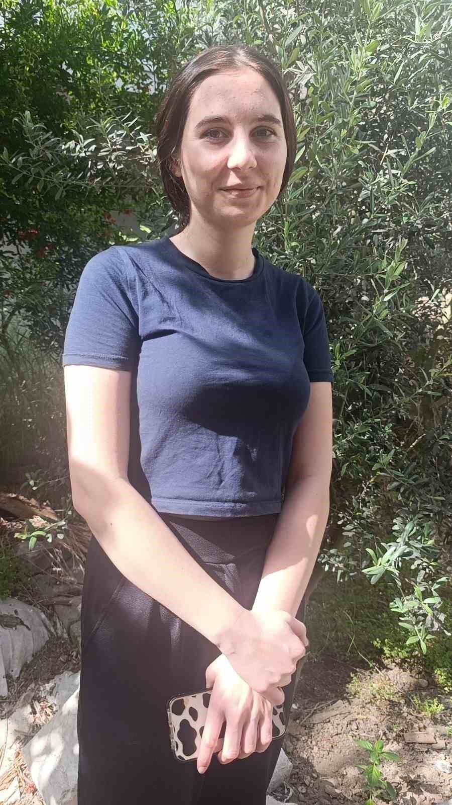 Genç Kız Yorgun Mermiyle Vuruldu, Jasat Adım Adım Merminin İzini Sürdü