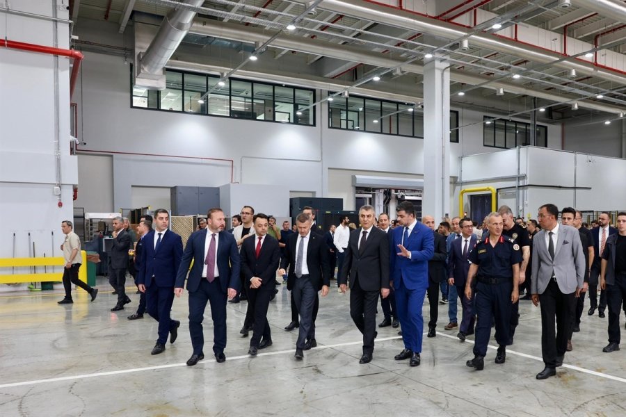 Vali Toros’un Katılımıyla Thy’nin Kargo Tesisi Hizmete Açıldı