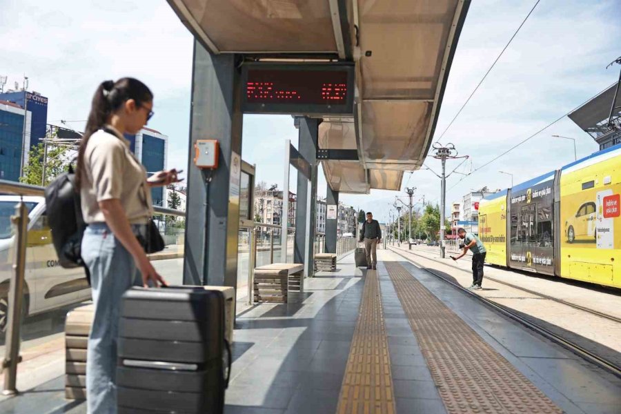 Antray İle Havalimanına Hızlı Ve Konforlu Ulaşım