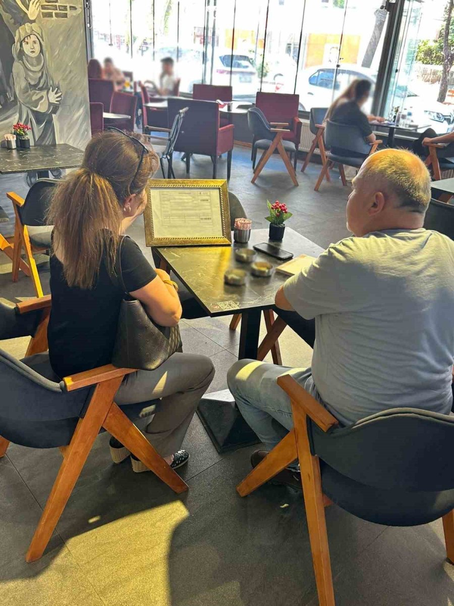 Kapalı Alanlarda Tütün Kullanımına İzin Veren 4 İşletmeye İdari Para Cezası