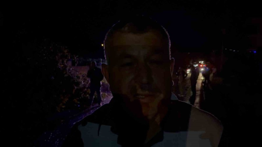 Gazipaşa’da Hortum Seraları Vurdu, Çatıları Uçurdu