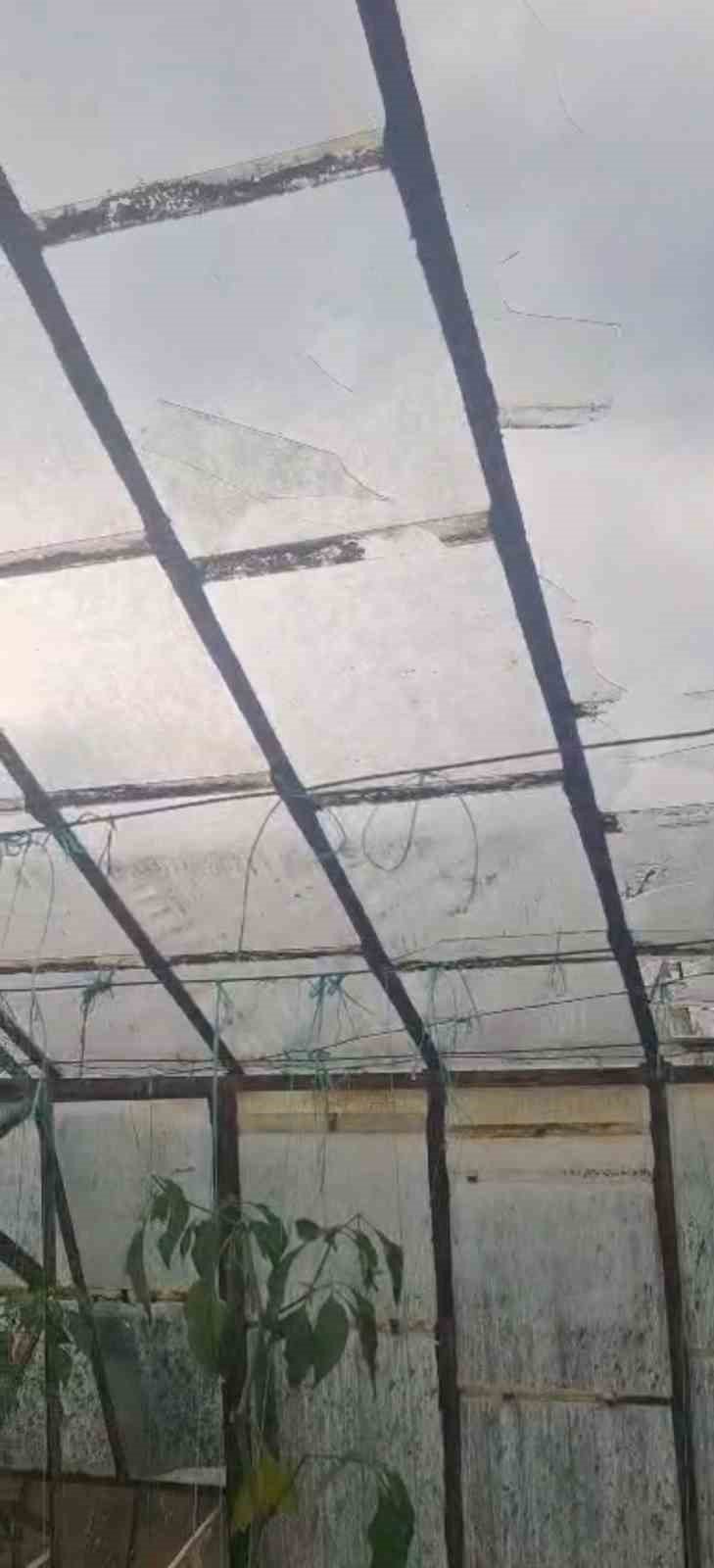 Serik’te Sağanak Ve Dolu Tarım Arazilerine Zarar Verdi