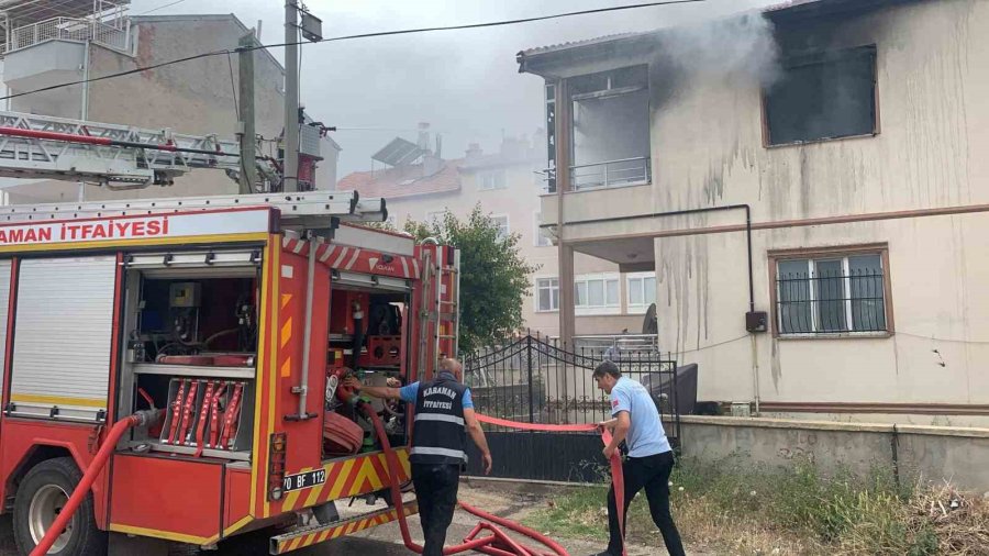 Karaman’da Boşandığı Eşi İle Tartışan Öfkeli Koca Bezinle Evini Yaktı