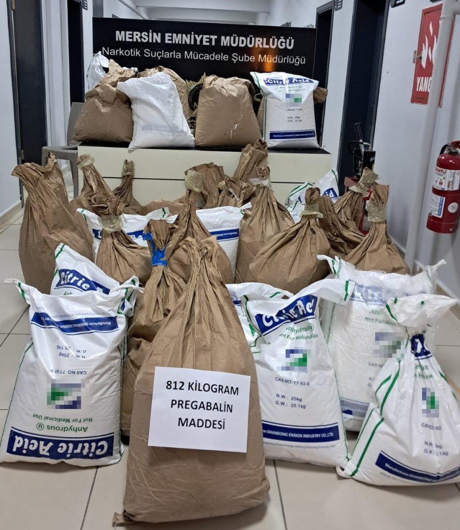 Meyve Suyu Üretim Deposuna Uyuşturucu Baskını: 812 Kilo Sentetik Ecza Maddesi Ele Geçirildi