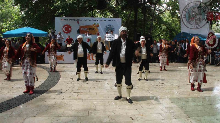 Mut Karacaoğlan Ve Kayısı Festivali Coşkulu Başladı