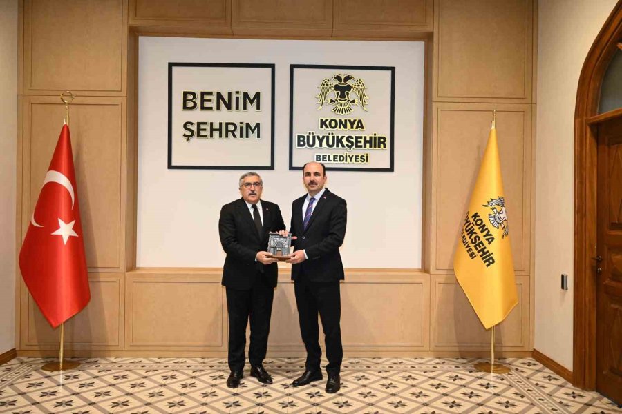 Ak Parti Genel Başkan Yardımcısı Yayman Başkan Altay’ı Ziyaret Etti