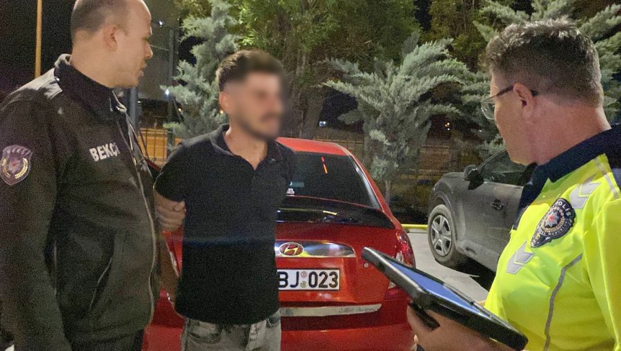 Yasal Sınırın 5 Katı Üzerinde Alkollü Yakalandı, "asgari Ücretle Çalışıyorum" Dedi