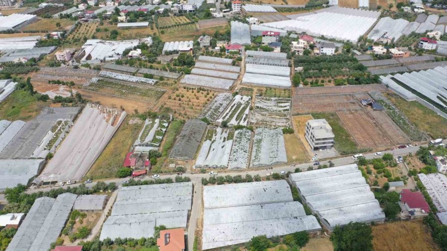 Antalya’da Hortum Felaketinin Boyutu Gündüz Ortaya Çıktı