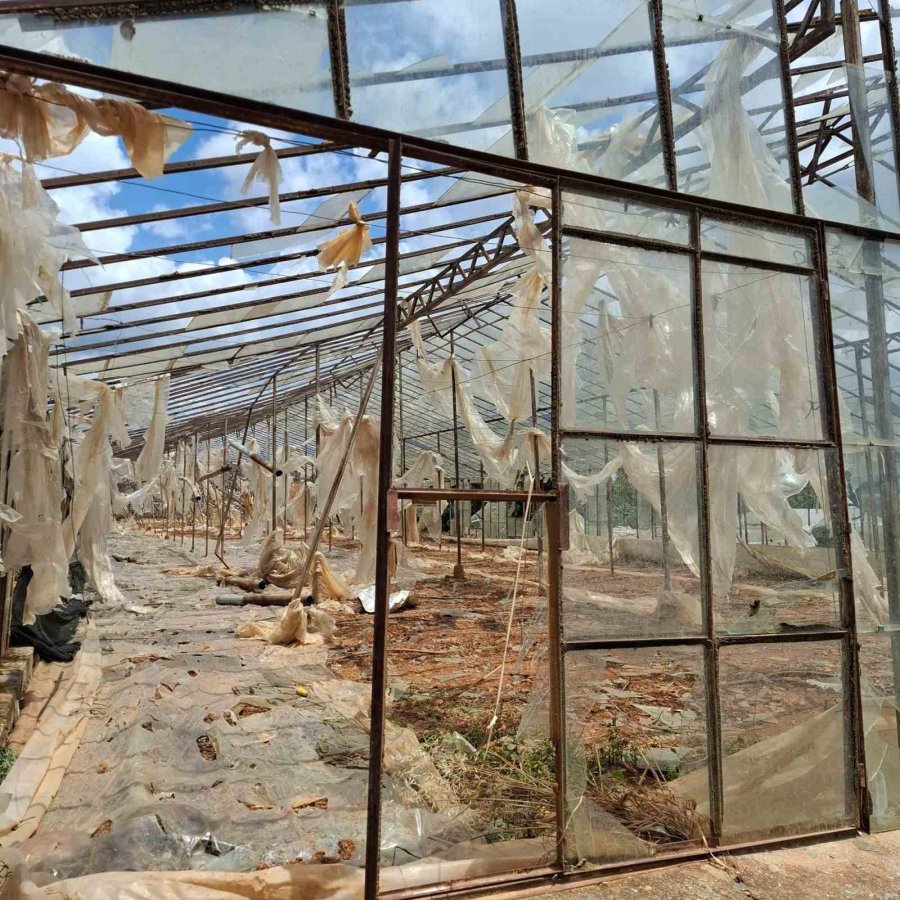 Antalya Gazipaşa’daki Hortumun Bilançosu Belli Oldu