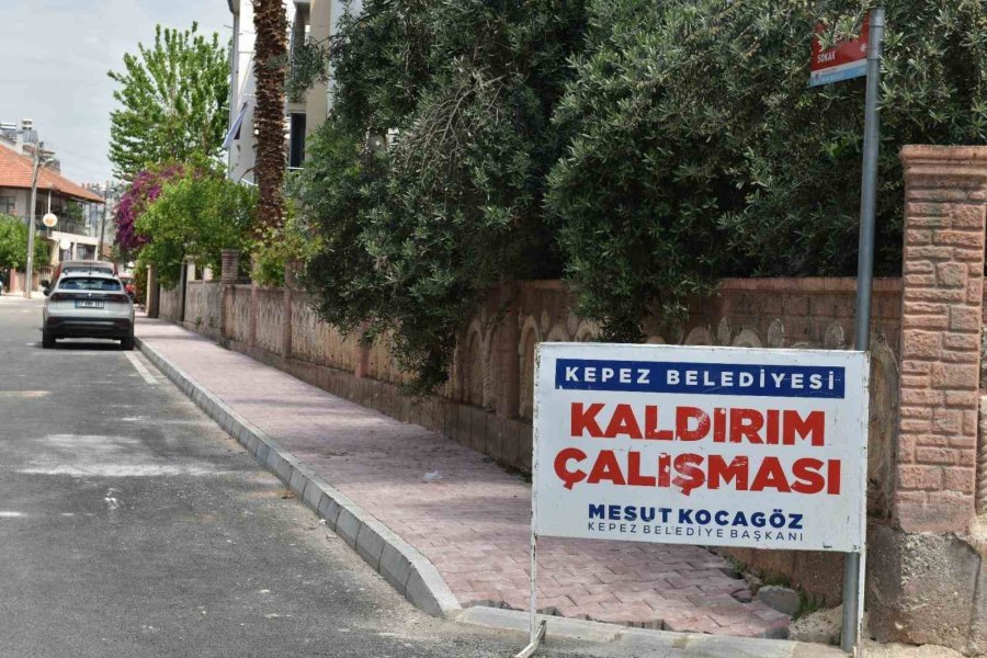 Kepez’de 51 Kilometrelik Kaldırım Çalışması