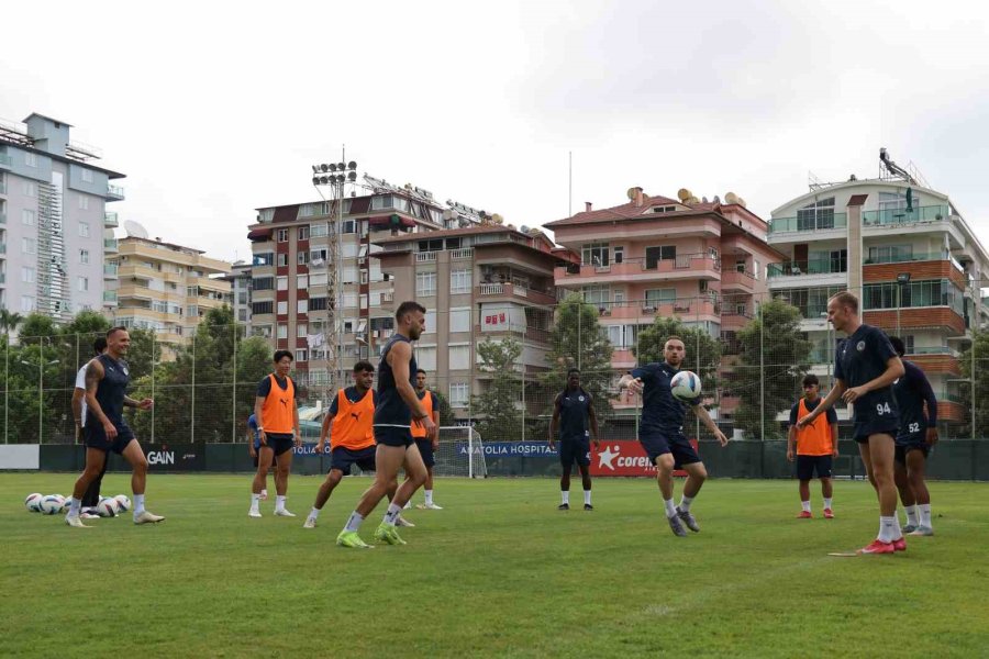 Alanyaspor, Sivasspor Maçı Hazırlıklarını Tamamladı