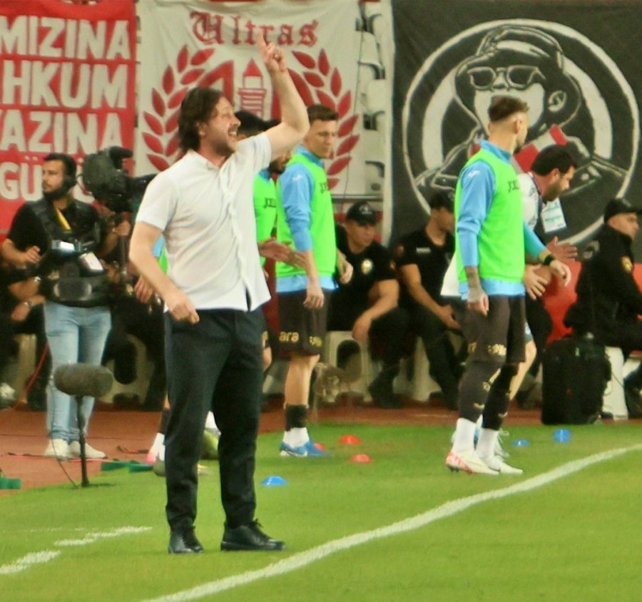 Trendyol Süper Lig: Antalyaspor: 0 - Trabzonspor: 2 (maç Sonucu)