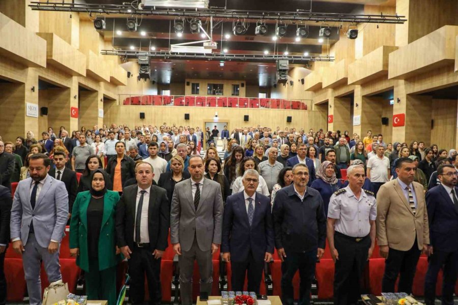 Niğde’de Tepeyran’a Vefa: Ödül Töreni Ve Kitap Tanıtımı Bir Arada Gerçekleşti