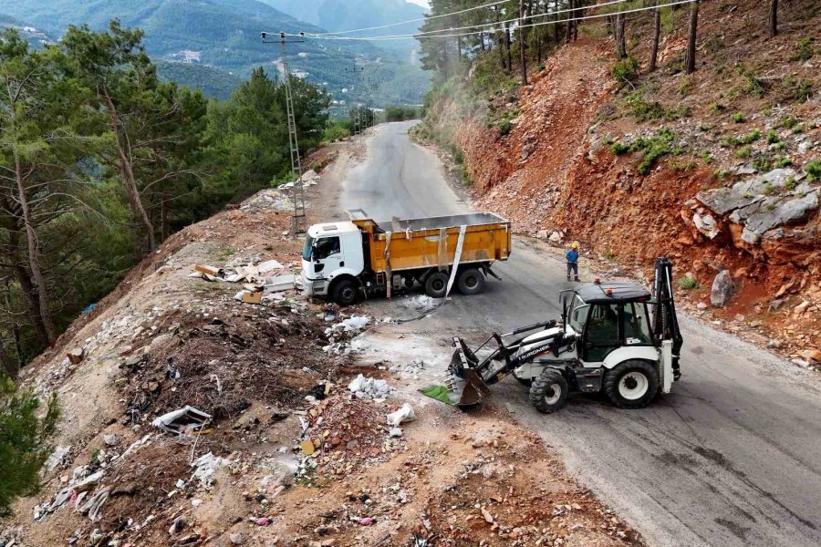 Alanya’da Bayram Öncesi Kapsamlı Temizlik Seferberliği