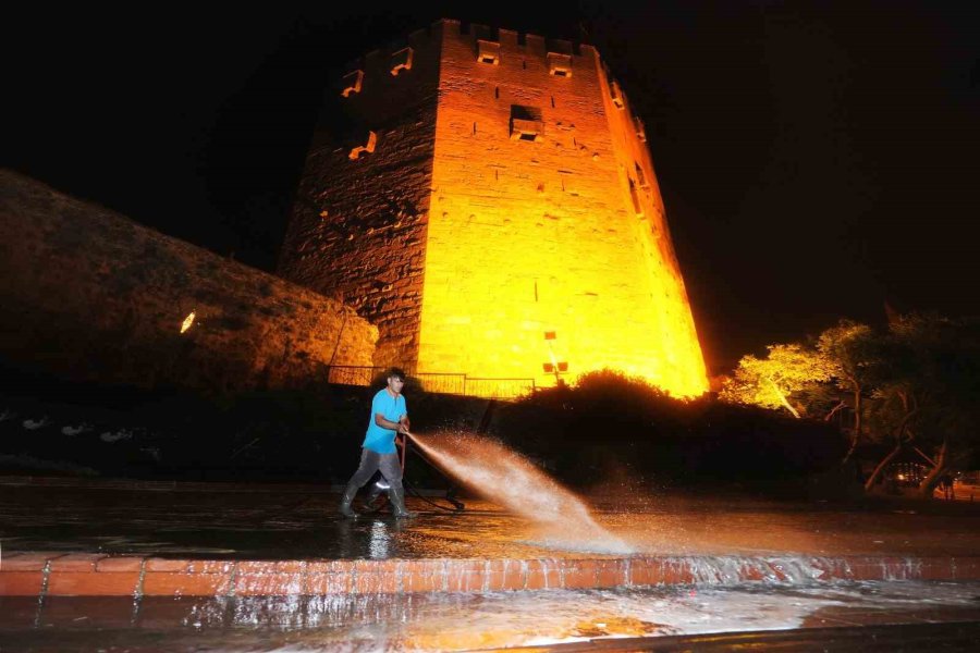 Alanya’da Bayram Öncesi Kapsamlı Temizlik Seferberliği