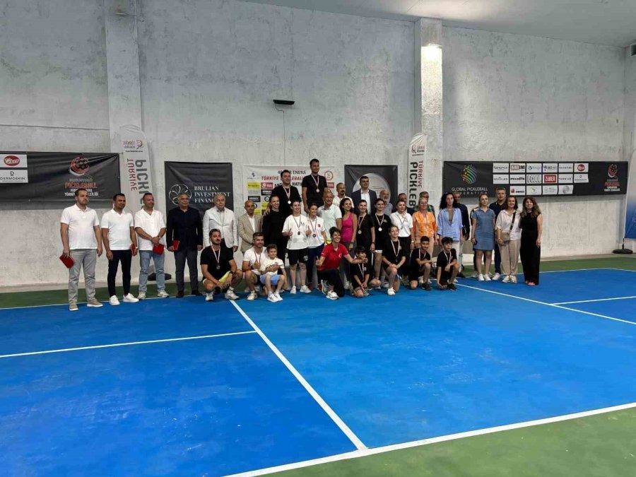 Manavgat’ta Pickleball Heyecanı Yaşandı