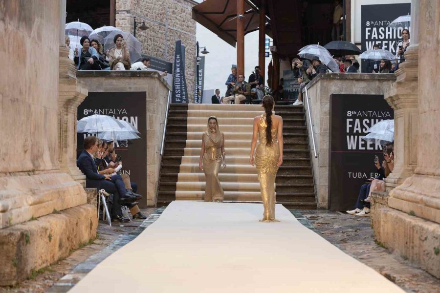 Tarih İle Modanın Muhteşem Buluşması