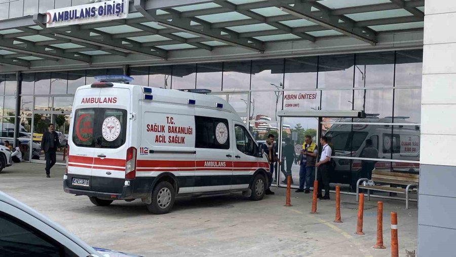 Apartmanın 5’inci Katından Düşen 2 Yaşındaki Çocuk Hayatını Kaybetti