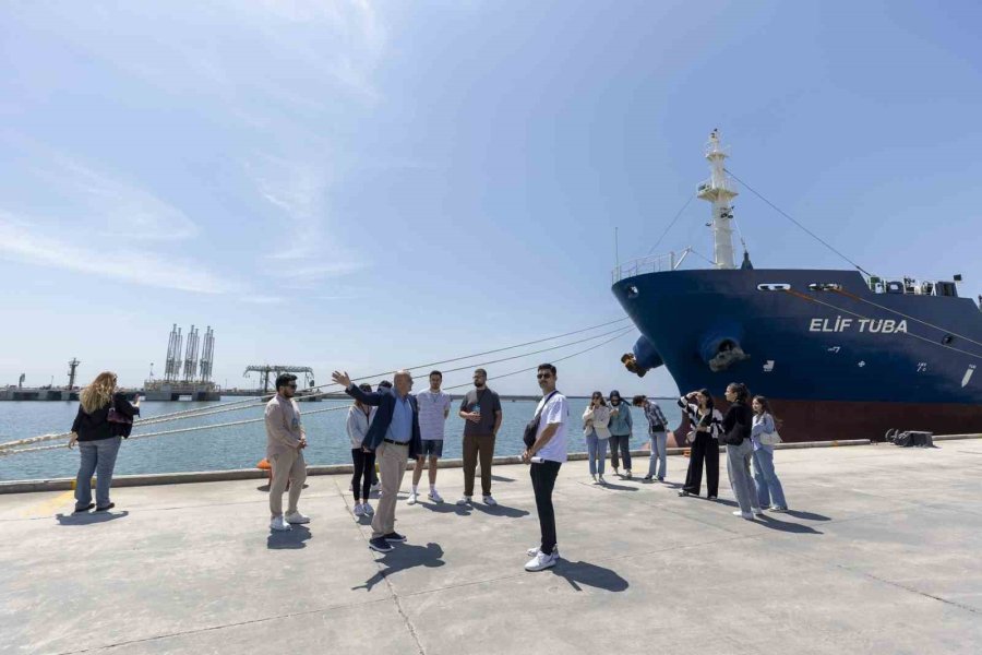 Mersin Kariyer Merkezi, Öğrencilere Işık Olmaya Devam Ediyor