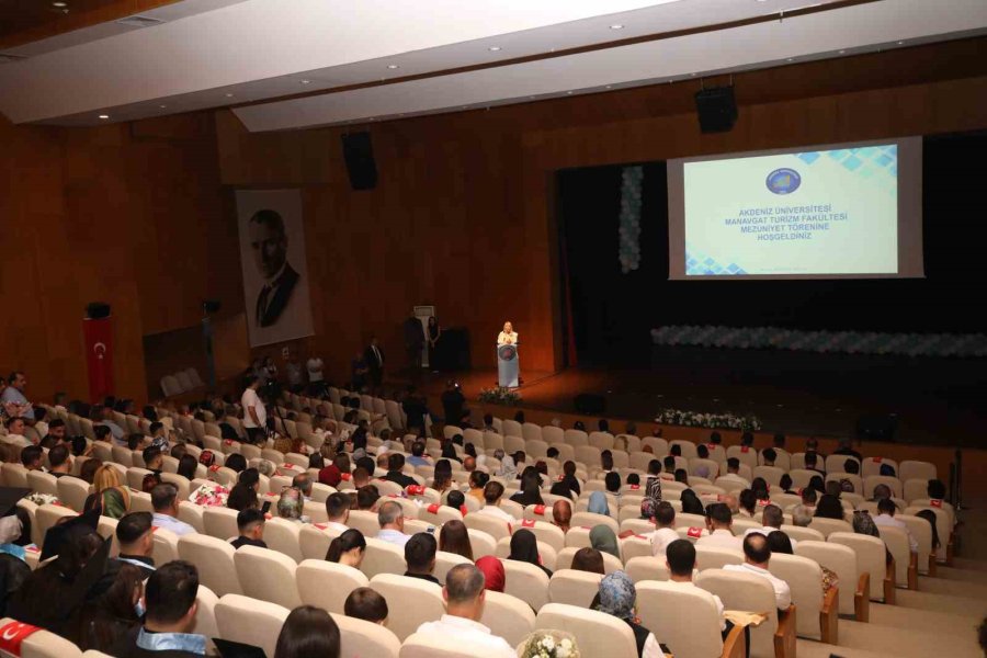 Akdeniz Üniversitesi Rektörü Prof. Dr. Özkan: "öğrencileri Siyasete Alet Etmeyin"