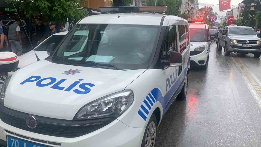 Karaman’da 15 Yaşındaki Çocuk Yolda Yürürken Bıçaklandı