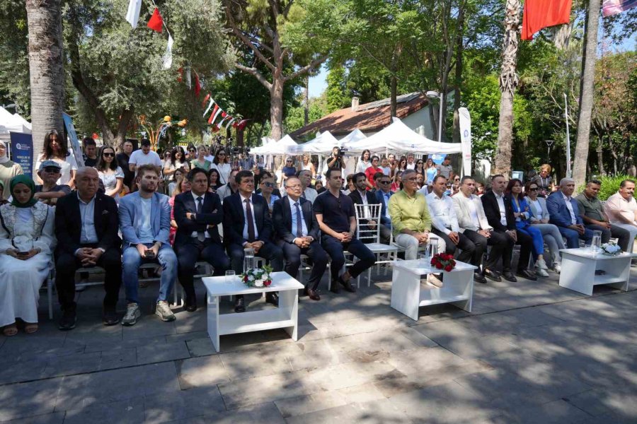 Antalya’da Dünya Çevre Günü’ne ’plastik Kirliliğine Dur De’ Teması Damga Vurdu