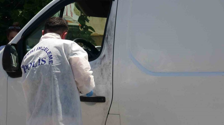 Aracını Tamir Ediyor Sanılan Kişinin Hayatını Kaybettiği Anlaşıldı