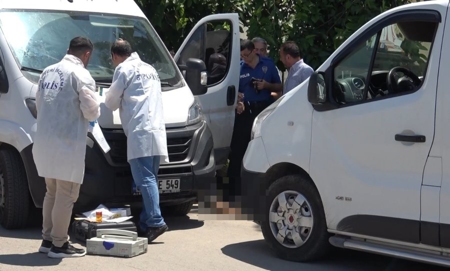 Aracını Tamir Ediyor Sanılan Kişinin Hayatını Kaybettiği Anlaşıldı
