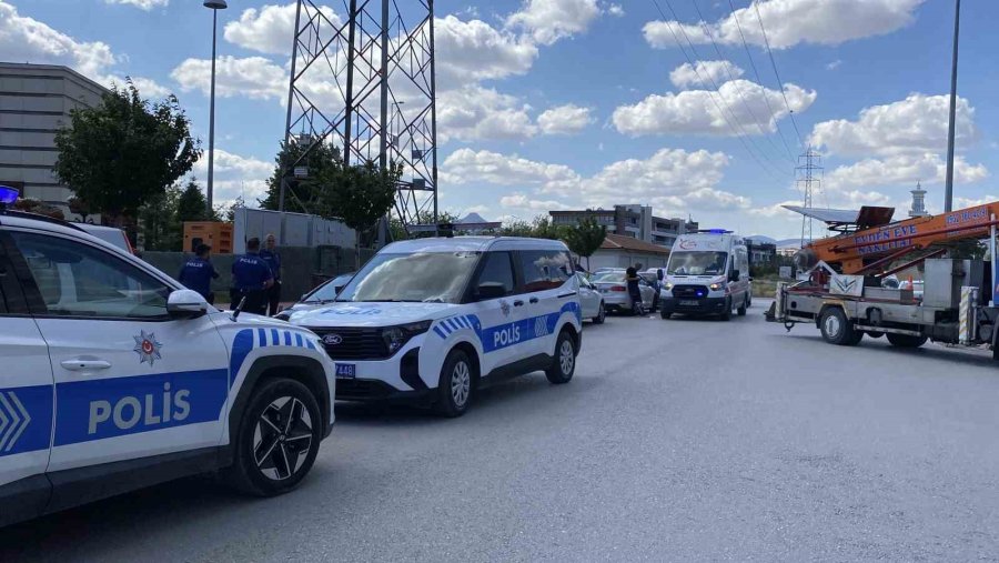 Konya’da Gençler Arasında Çıkan Kavga Kanlı Bitti: 1 Yaralı