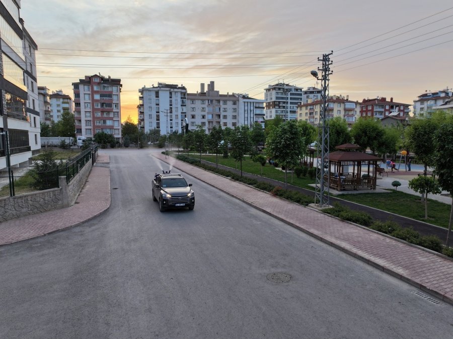 Karatay Belediyesi’nden Bayram Öncesi İlaçlama Mesaisi