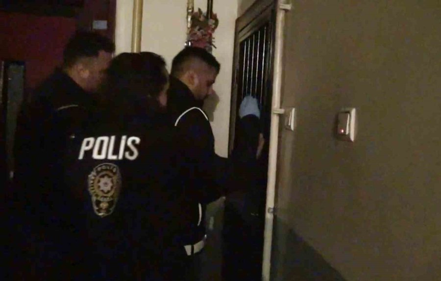 Uyuşturucu Operasyonunda F Serisi Dolar Ele Geçirildi: 1 Tutuklama