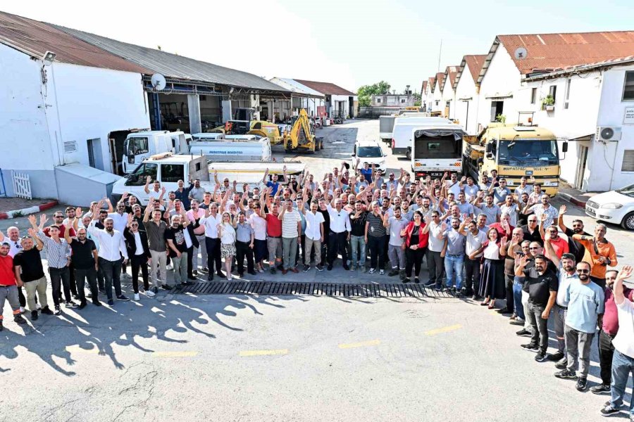 Başkan Uysal, "örnek Belediye Olmayı Sürdürüyoruz"