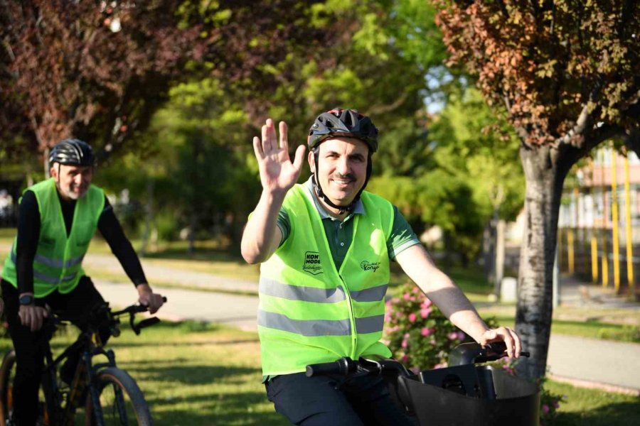 Başkan Altay, Dünya Bisiklet Günü’nde Bisikletseverlerle Pedal Çevirdi