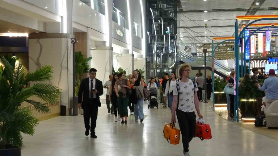 Antalya’da Kurban Bayramı Öncesi Doluluk Yüzde 70-80’de Kalacak