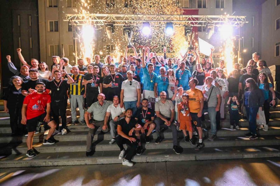 Antalya Osb’nin Şampiyonları Belli Oldu