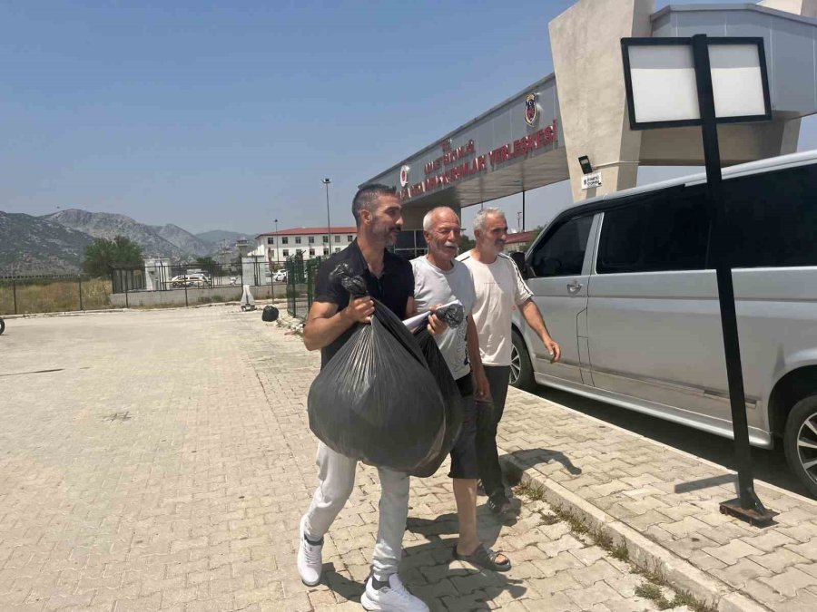 Antalya’da İnfaz Düzenlemesiyle Tahliyeler Başladı, Bayram Sevinci İkiye Katlandı