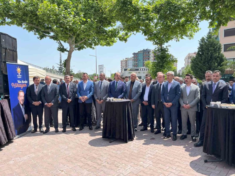 Ak Parti Konya’da Bayramlaşma Programı Düzenlendi