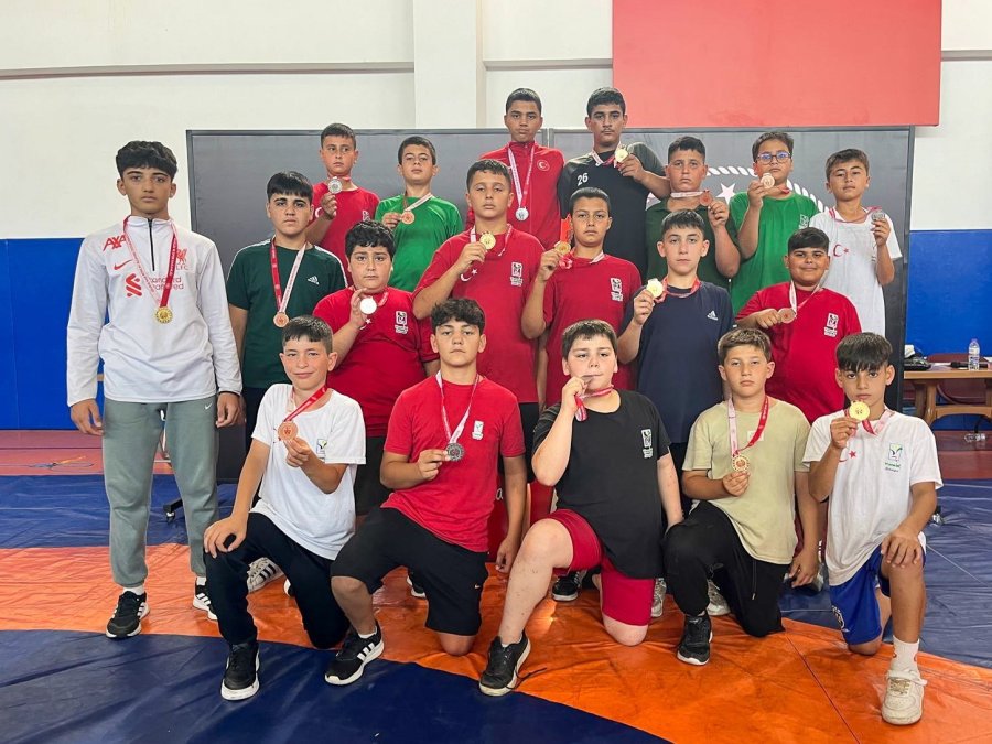 Manavgat Belediyesi Güreş Kulübü’nden, Antalya İl Seçmelerinde Büyük Başarı