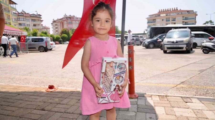 Özçelik: ’’vatandaşlarımızın Huzur İçinde İbadetlerini Yerine Getirmesi Bizim İçin Çok Önemli’’