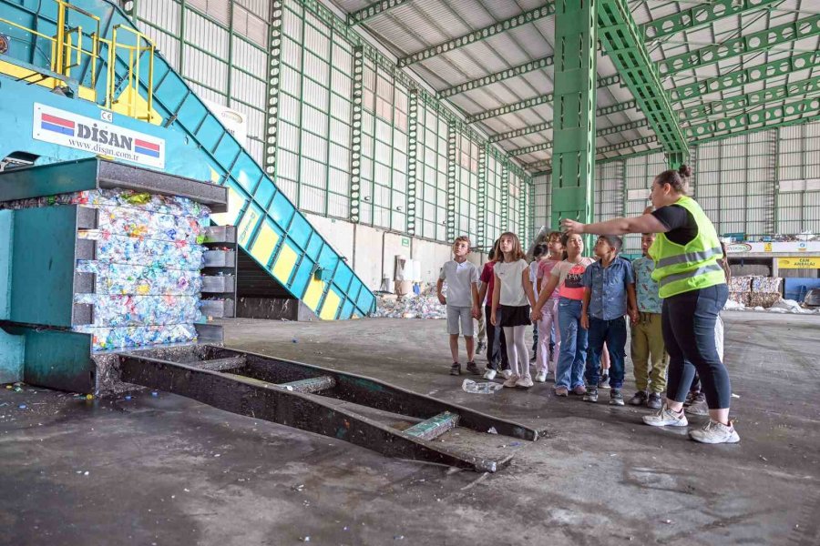 Mersin’de Geri Dönüşüm İçin Farkındalık Etkinliği