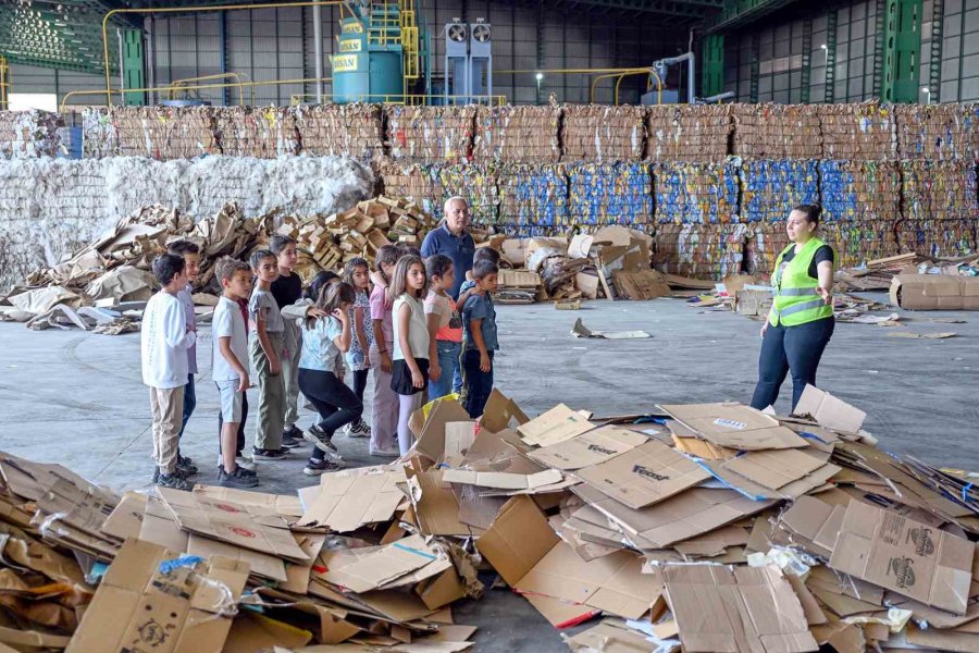 Mersin’de Geri Dönüşüm İçin Farkındalık Etkinliği