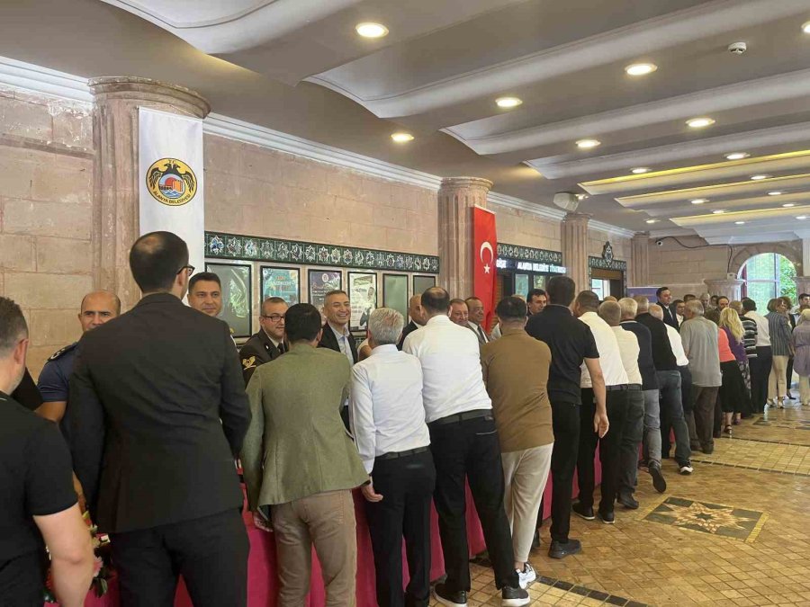 Alanya Protokolü Bayramda Bir Araya Geldi