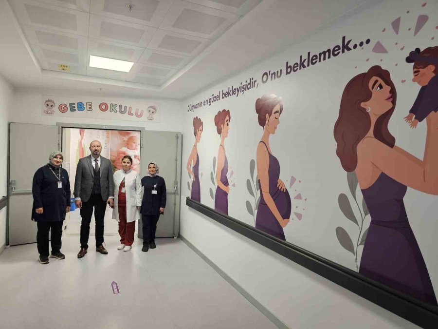 Niğde Eğitim Ve Araştırma Hastanesinde ’her Gebeye Bir Ebe’ Uygulaması Başladı