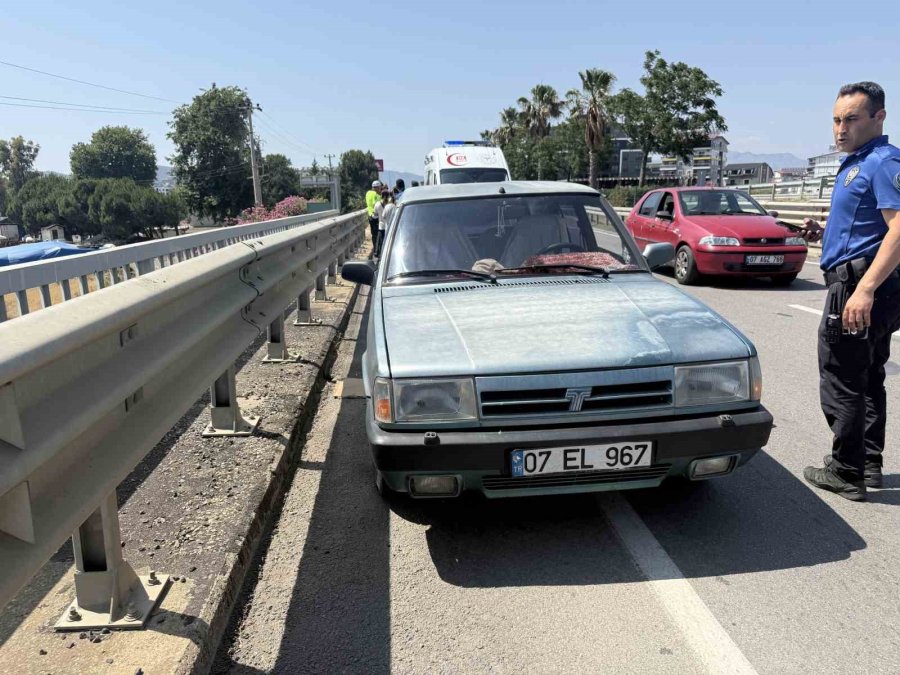 Otomobille Motosiklet Çarpıştı: 1 Yaralı